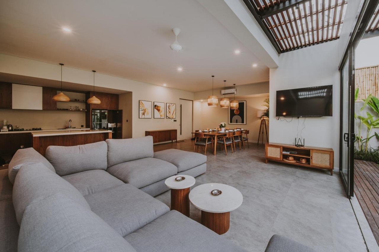 New 4 Bedroom 5 Min Walk To Berawa Beach Enclosed Livng تْشانغو المظهر الخارجي الصورة