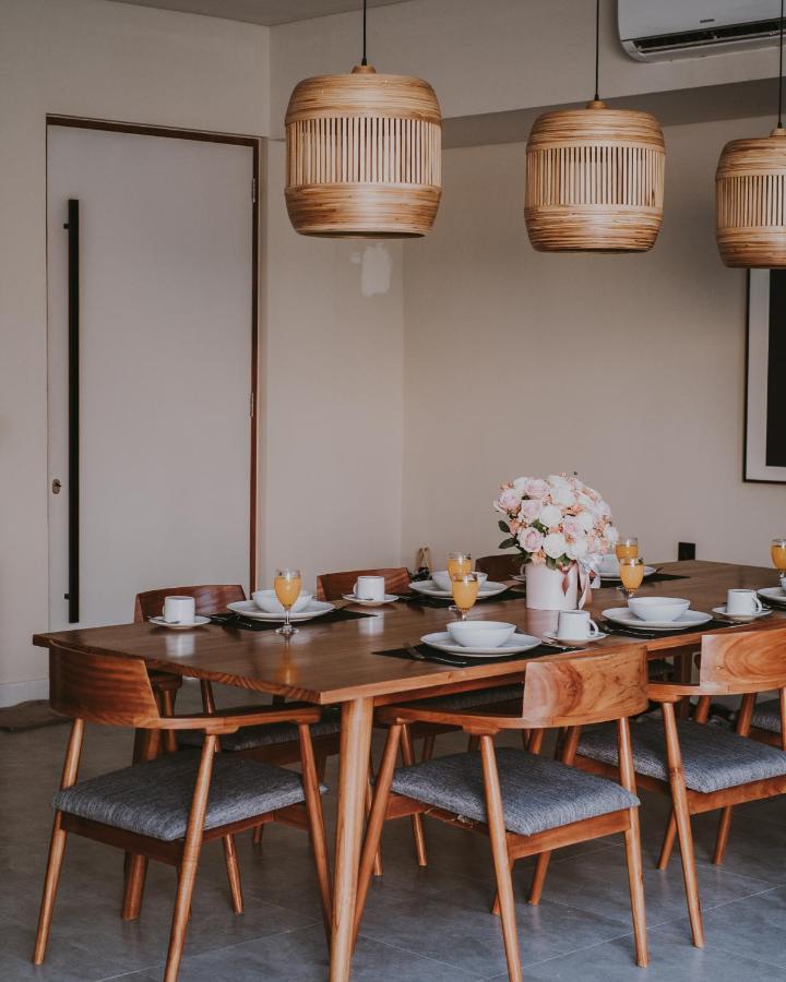 New 4 Bedroom 5 Min Walk To Berawa Beach Enclosed Livng تْشانغو المظهر الخارجي الصورة